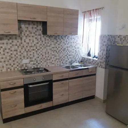 Ta' Natnat Holiday Apartman Żejtun